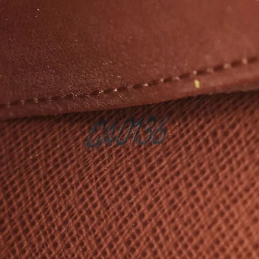 Louis Vuitton Portefeuille Anais Tri-fold Wallet